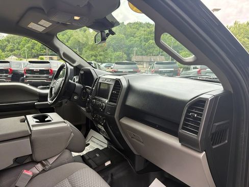 Used 2019 Ford F150 XLT w/ Equipment Group 302A Luxury AWD/4WD image 20