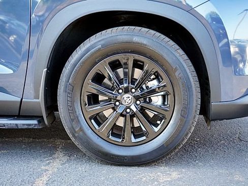 Used 2025 Toyota Grand Highlander AWD Hybrid image 8