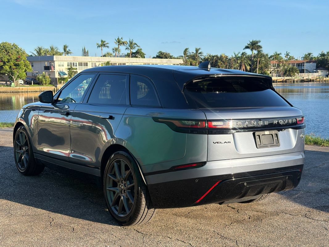 Used 2022 Land Rover Range Rover Velar R-Dynamic S AWD/4WD image 3
