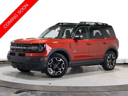 Used 2023 Ford Bronco Sport Outer Banks w/ Tech Package image 1