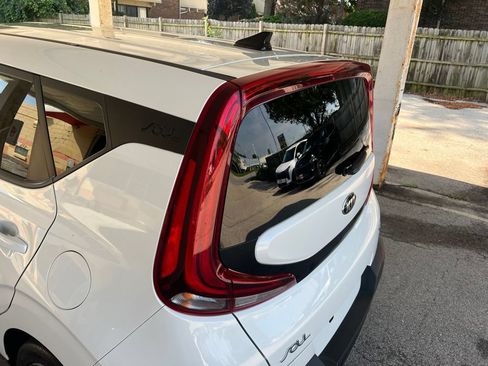 Used 2020 Kia Soul EX w/ Option Group 015 FWD image 36
