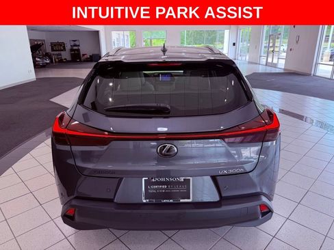 Used 2025 Lexus UX 300h FWD w/ Accessory Package (Z1) image 6