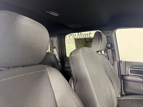 Used 2025 RAM 2500 Big Horn AWD/4WD image 30