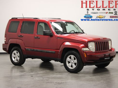 Used 2012 Jeep Liberty Sport w/ Popular Equipment Group AWD/4WD image 1