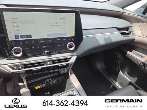 Certified 2026 Lexus RX 350 AWD w/ Convenience Package image 37