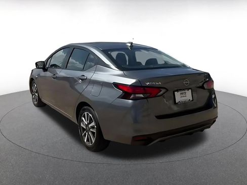 Used 2025 Nissan Versa SV FWD image 11