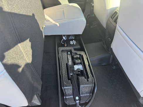 New 2025 Hyundai Santa Cruz SEL image 21