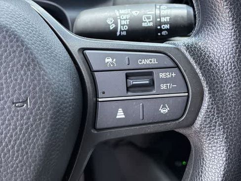 Certified 2026 Honda HR-V LX image 25