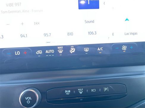 Used 2025 Ford Transit 250 Low Roof w/ Fleet Fuel Economy Package image 16