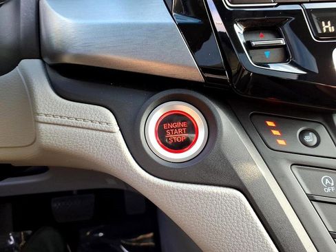 Certified 2024 Honda Odyssey EX-L image 29