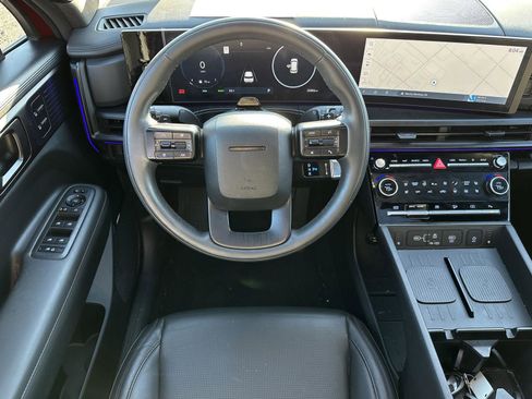 Used 2024 Hyundai Santa Fe Calligraphy image 12