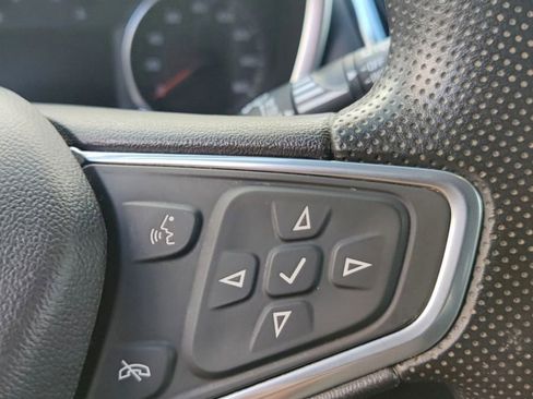 Used 2022 Chevrolet Equinox LT image 20