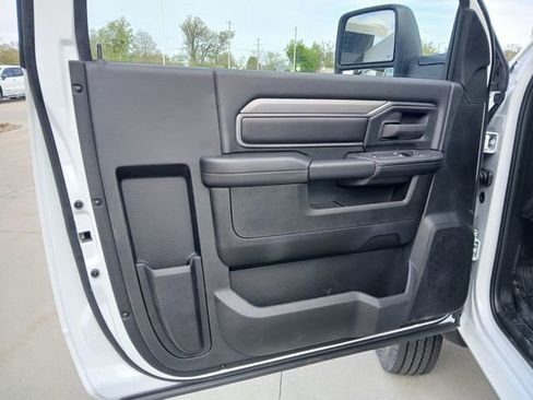 New 2026 RAM 5500 Tradesman AWD/4WD image 11