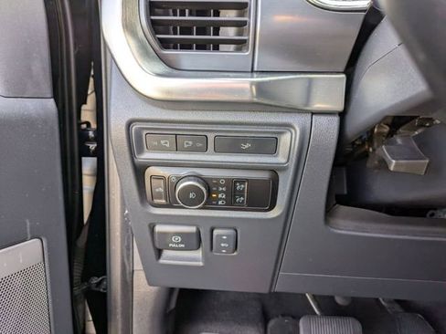 Used 2023 Ford F150 Lariat image 16