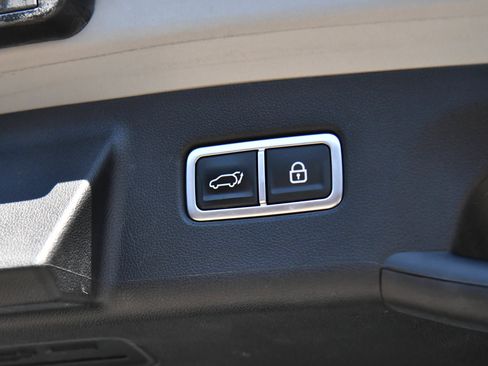 Used 2023 Kia Sorento EX FWD image 47