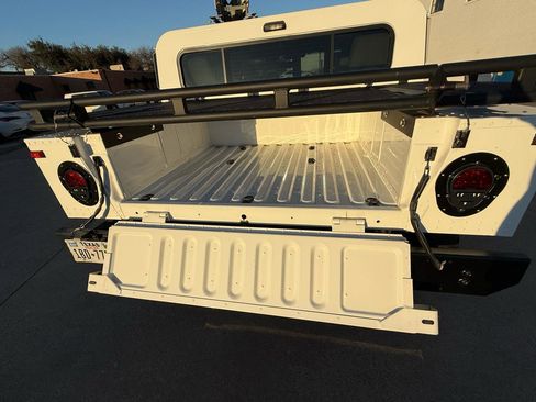 Used 2001 HUMMER H1 4-Door Hard Top image 14