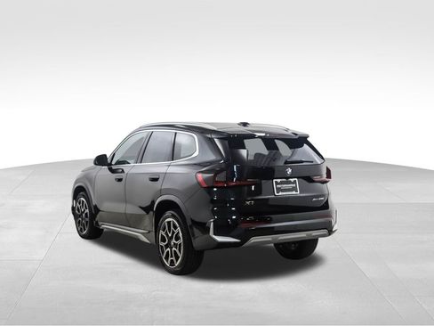 Used 2025 BMW X1 xDrive28i w/ Convenience Package image 3