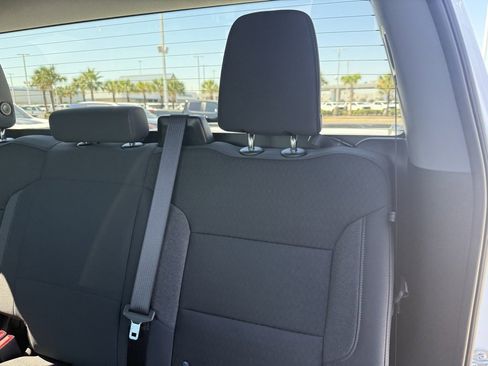 Used 2025 Chevrolet Silverado 2500 LT w/ Convenience Package image 35