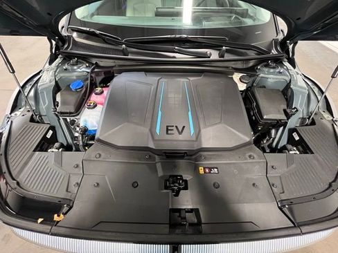 Used 2024 Hyundai Ioniq 5 Limited image 27