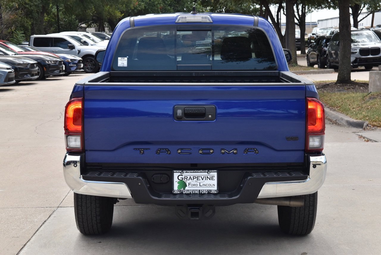 Used 2023 Toyota Tacoma SR5 RWD image 9
