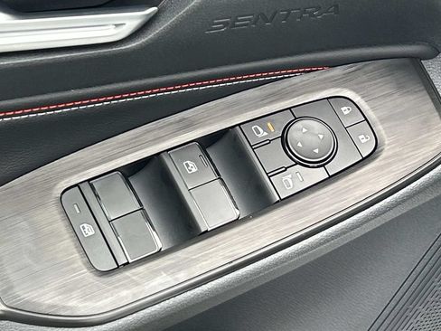 New 2026 Nissan Sentra SR w/ SR Premium Package FWD image 16