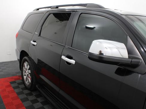 Used 2011 Toyota Sequoia Limited image 7