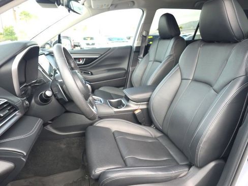 Used 2023 Subaru Outback Touring XT image 3