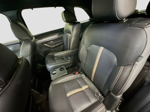 Used 2025 MAZDA CX-90 3.3 Turbo w/ Premium Plus Pkg image 30