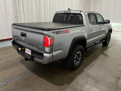 Certified 2021 Toyota Tacoma TRD Off-Road w/ Technology Package AWD/4WD image 3