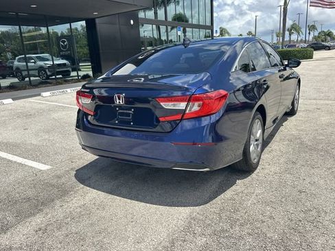 Used 2019 Honda Accord LX image 7