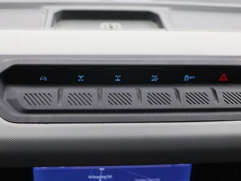 Used 2023 Ford Bronco Badlands w/ Sasquatch Package image 25