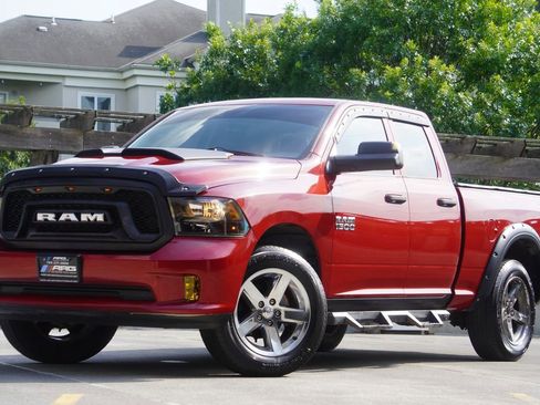 Used 2013 RAM 1500 Express AWD/4WD image 1