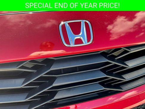 Used 2024 Honda HR-V Sport image 31