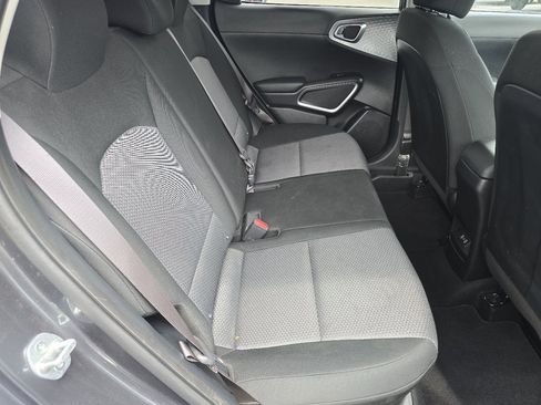 Used 2024 Kia Soul S FWD image 25