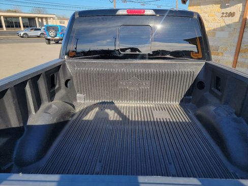 Used 2018 Ford F150 King Ranch image 6