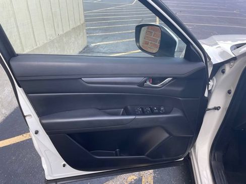 Used 2021 MAZDA CX-5 Touring FWD image 19