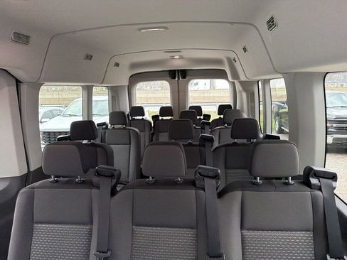 New 2026 Ford Transit 350 148 Medium Roof Wagon AWD image 15