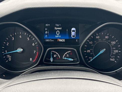 Used 2015 Ford Focus SE w/ Equipment Group 201A image 25