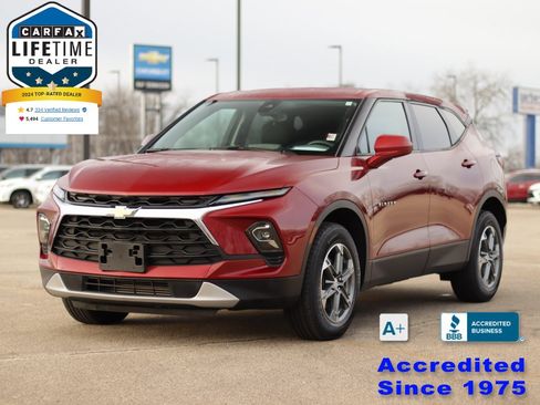 Used 2024 Chevrolet Blazer LT image 3