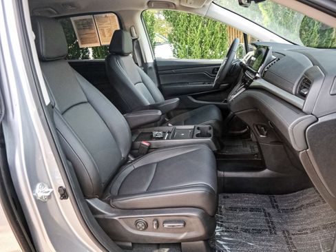 Certified 2026 Honda Odyssey EX-L image 33