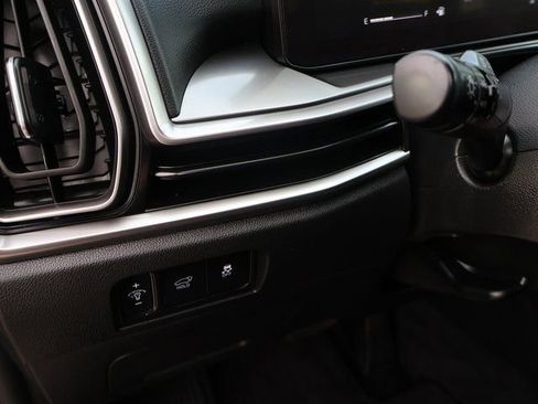 Used 2025 Kia Sorento EX w/ Panoramic Sunroof Package image 30