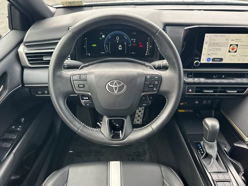 Certified 2025 Toyota Camry SE image 14