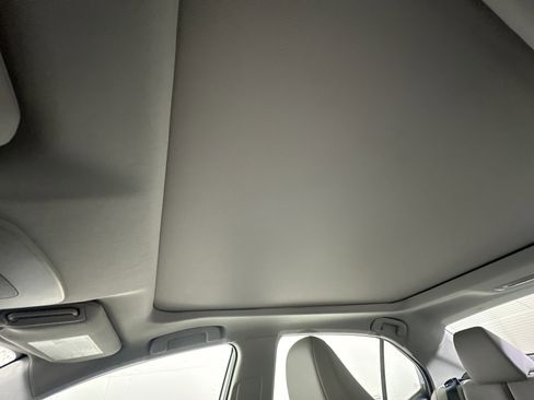 Used 2023 Toyota Camry XLE image 20