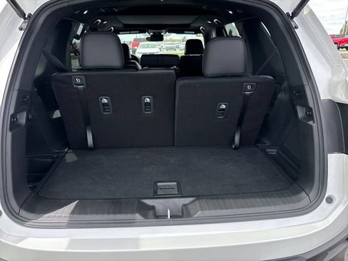 Certified 2025 Honda Pilot Black Edition image 27