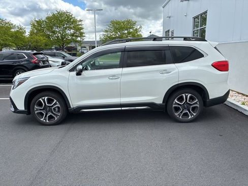 Used 2023 Subaru Ascent Touring AWD/4WD image 17