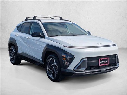 Used 2026 Hyundai Kona SEL Premium FWD image 3