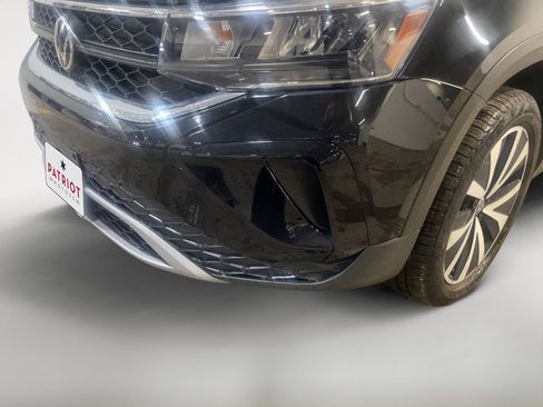 Used 2022 Volkswagen Taos SE image 10