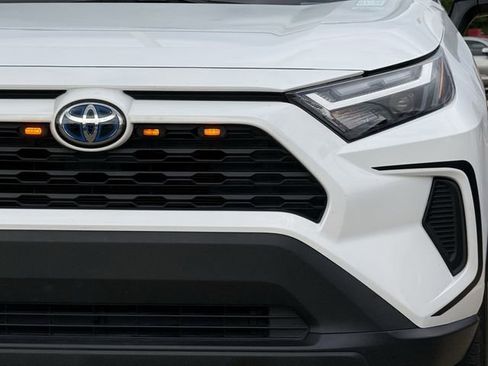 Used 2024 Toyota RAV4 XLE w/ Convenience Package AWD/4WD image 9