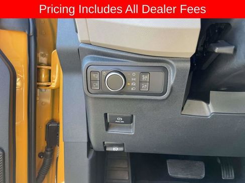 Used 2021 Ford Bronco Wildtrak AWD/4WD image 23