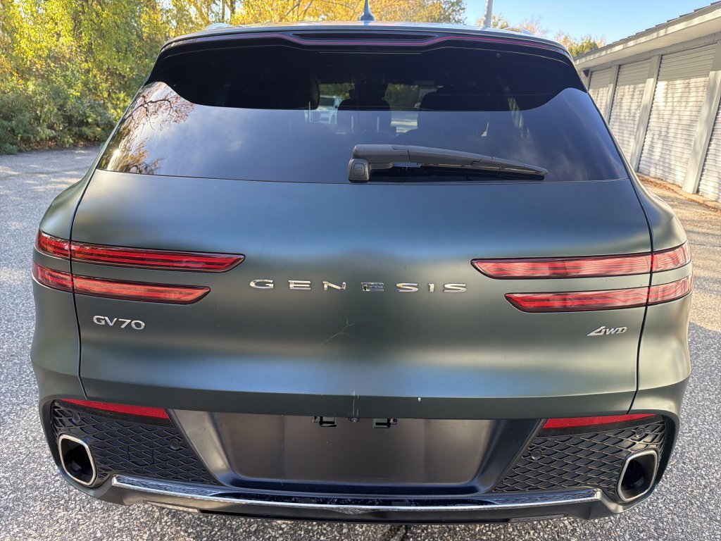 Used 2023 Genesis GV70 2.5T w/ Advanced Package AWD/4WD image 5